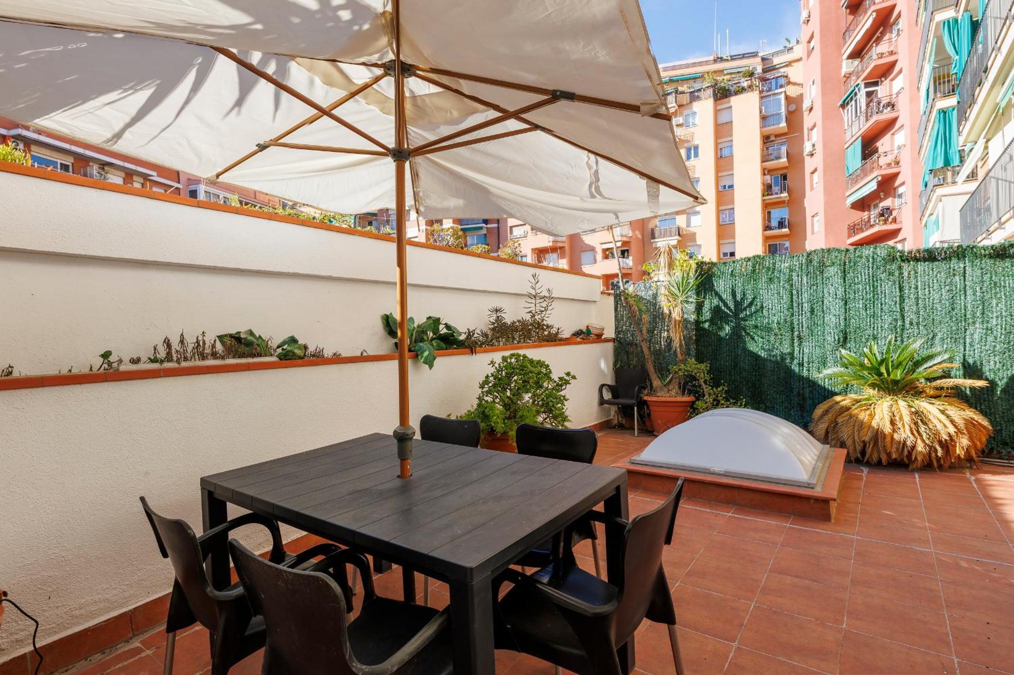Aparteasy - Private Terrace, 3-Bedroom Apartment Barcelona Ngoại thất bức ảnh