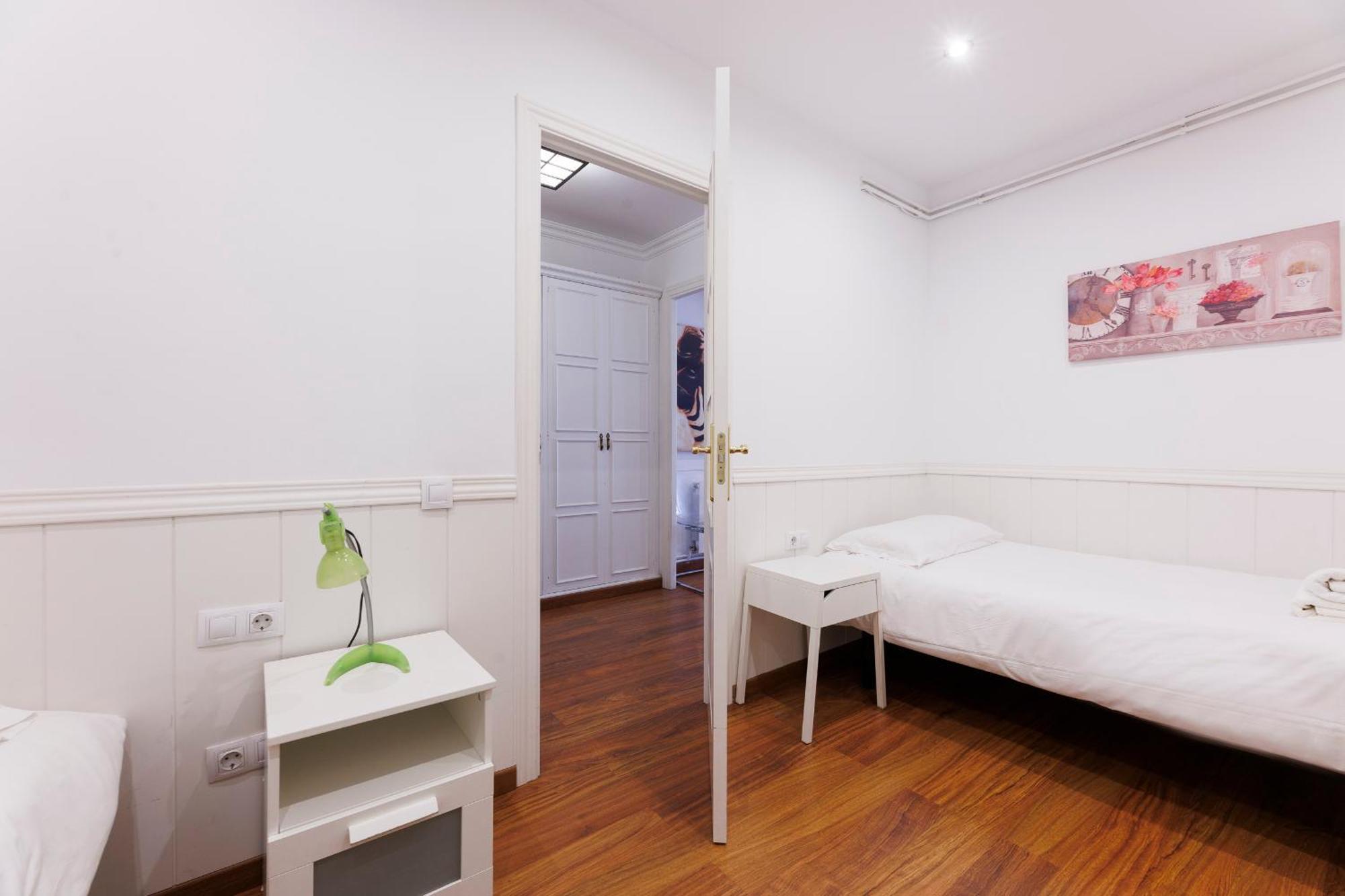 Aparteasy - Private Terrace, 3-Bedroom Apartment Barcelona Ngoại thất bức ảnh